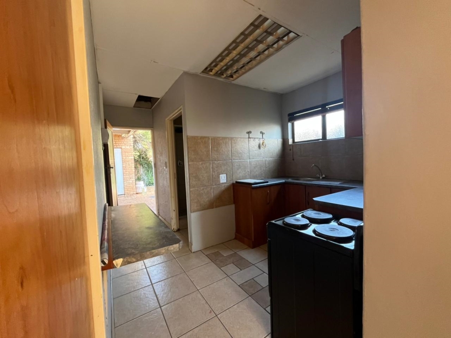 1 Bedroom Property for Sale in Wilkoppies North West